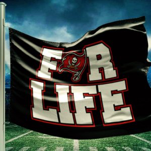 Buccaneers for life flag